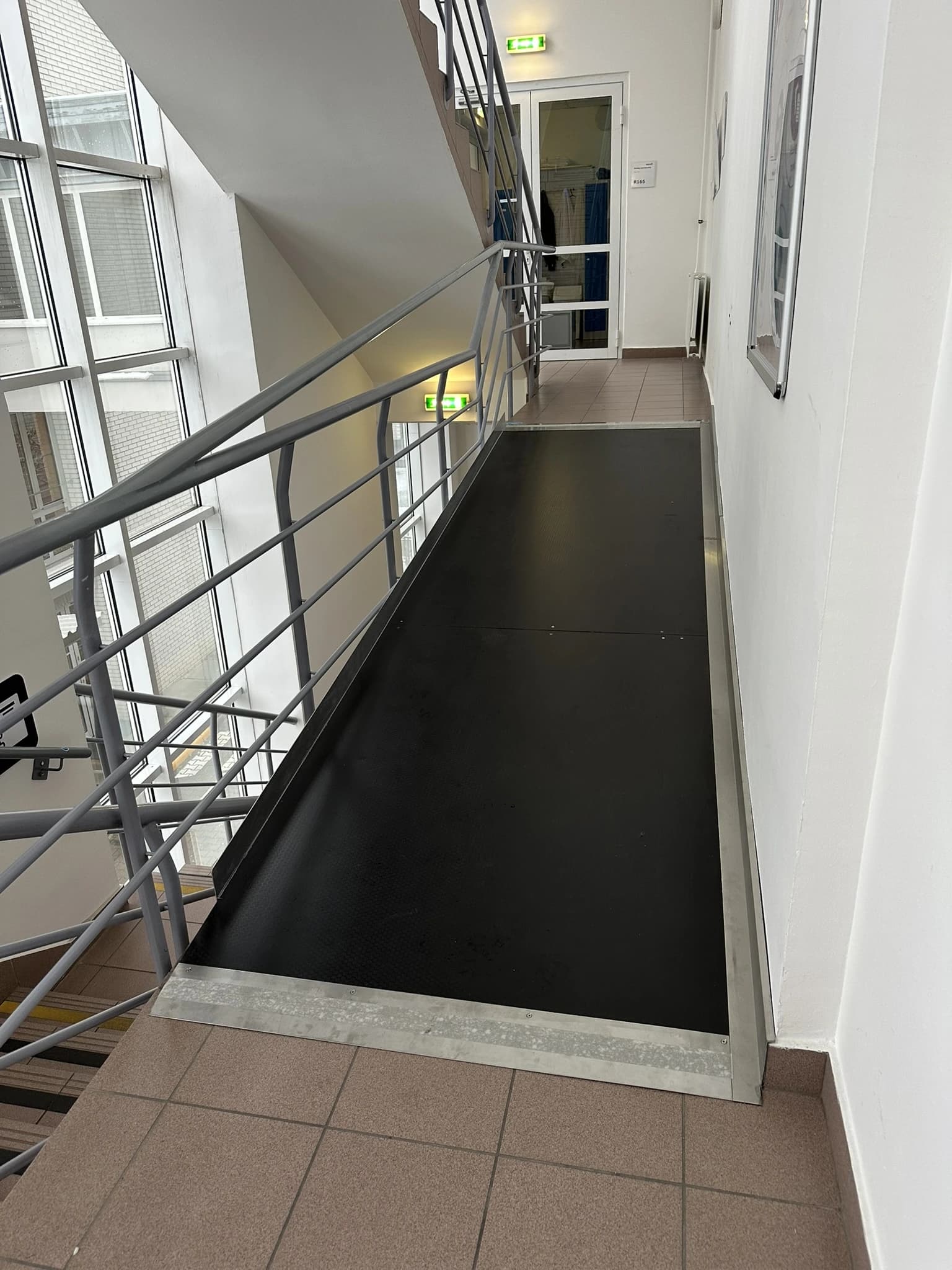 Csarnok kivitelezés